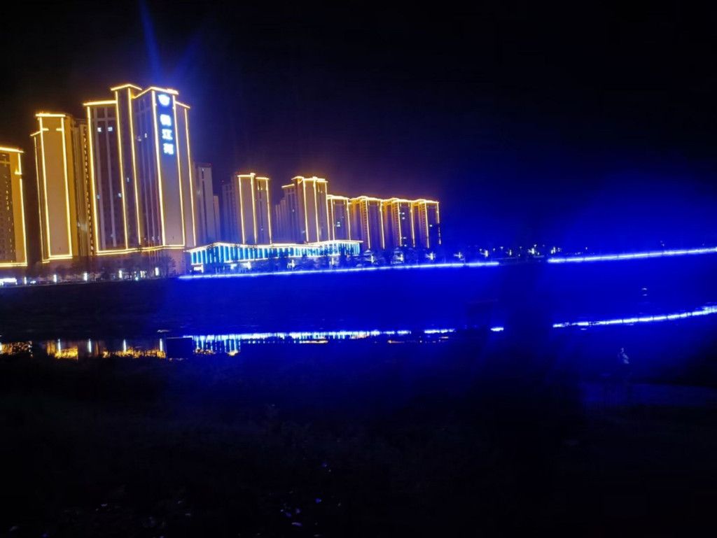 夜骑，探索城市的新维度，静谧自我对话的时间