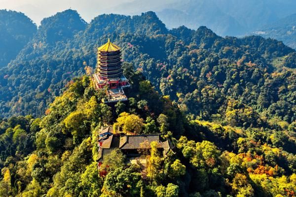 成都自驾至青城山，轻松愉快的旅程开始