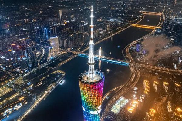广州塔全方位俯瞰，最佳全景摄影地点推荐