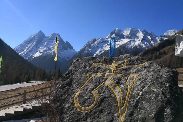 四姑娘山最佳旅游景点推荐，最受欢迎和最值得一看的地方