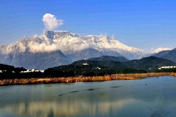 瓦屋山景区停业通知