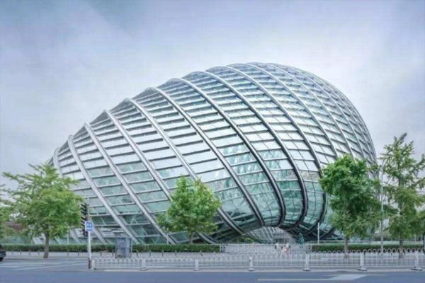 受疫情影响，北京市凤凰中心1月21日至30日临时闭馆