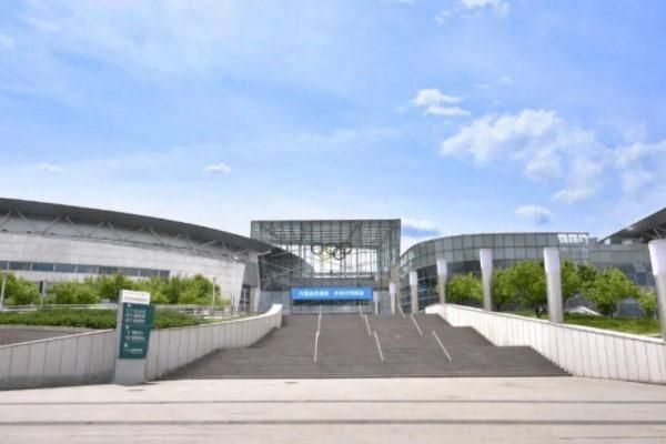 内蒙古体育馆服务中心7月1日起免费开放通知