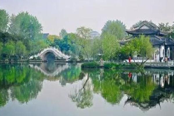 扬州旅游年卡与风景园林年卡的优缺点及办理指南