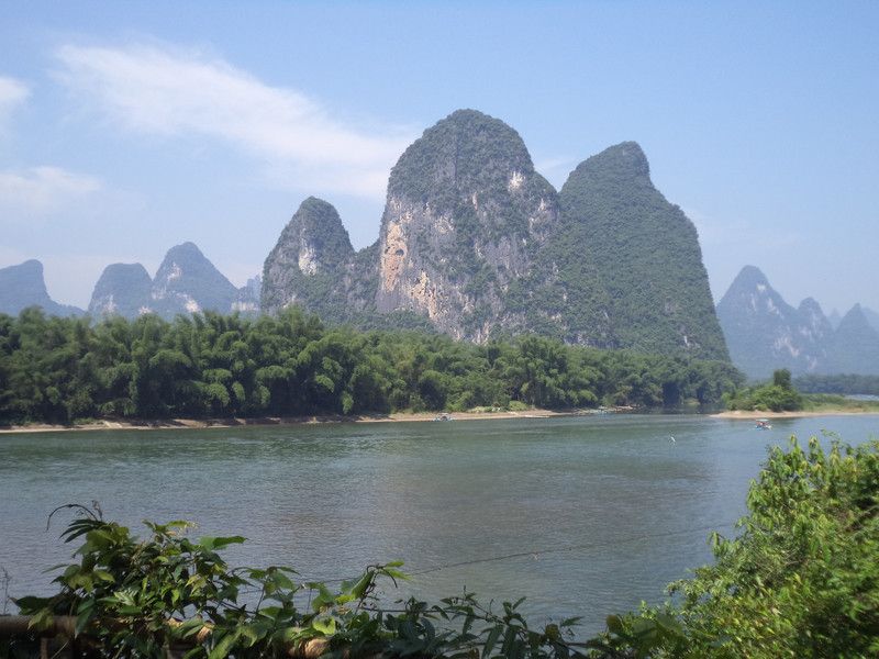 峰林景观，大自然的鬼斧神工与人间仙境的融合