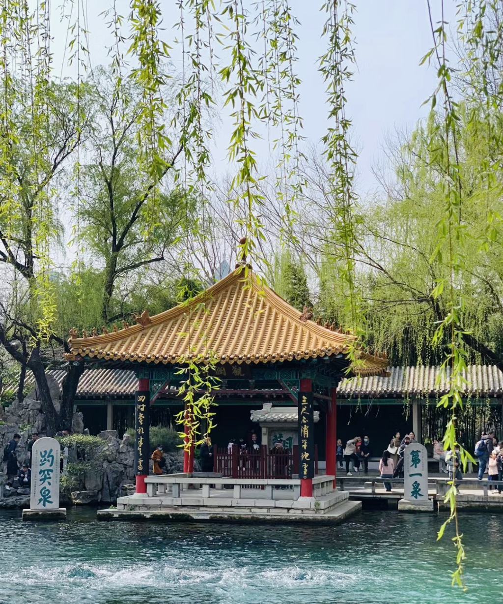 春光未老济南好