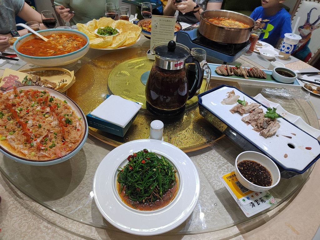 贺兰山下热如火，宁夏银川热浪肆虐
