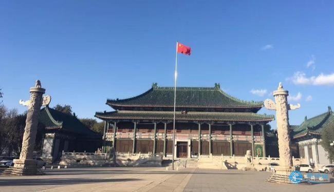 中国国家图书馆的详细位置