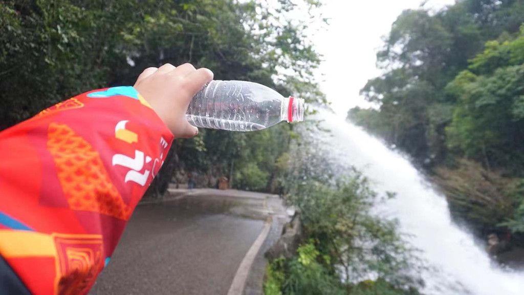 荔波，乐山大佛