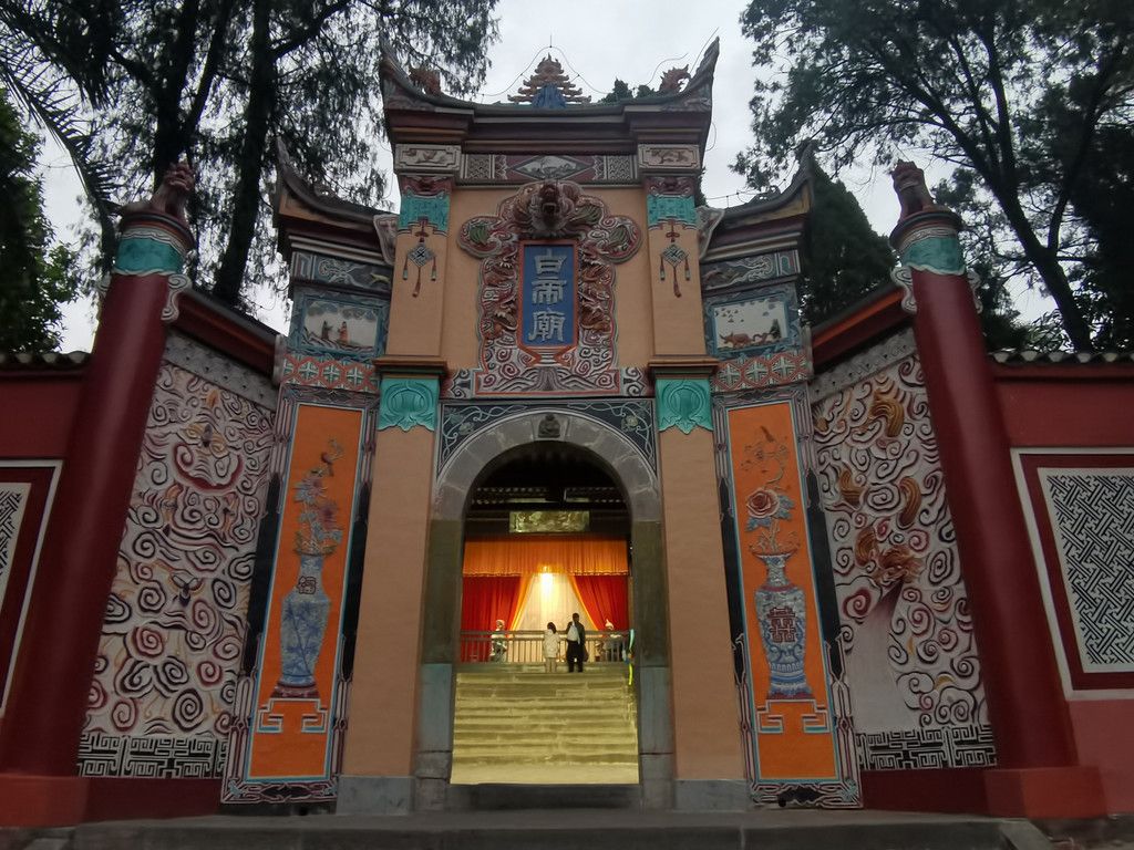 如何选择最适合孩子的重庆亲子游路线?