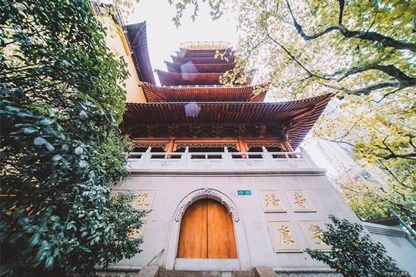 上海静安寺,道教与佛教的交汇地