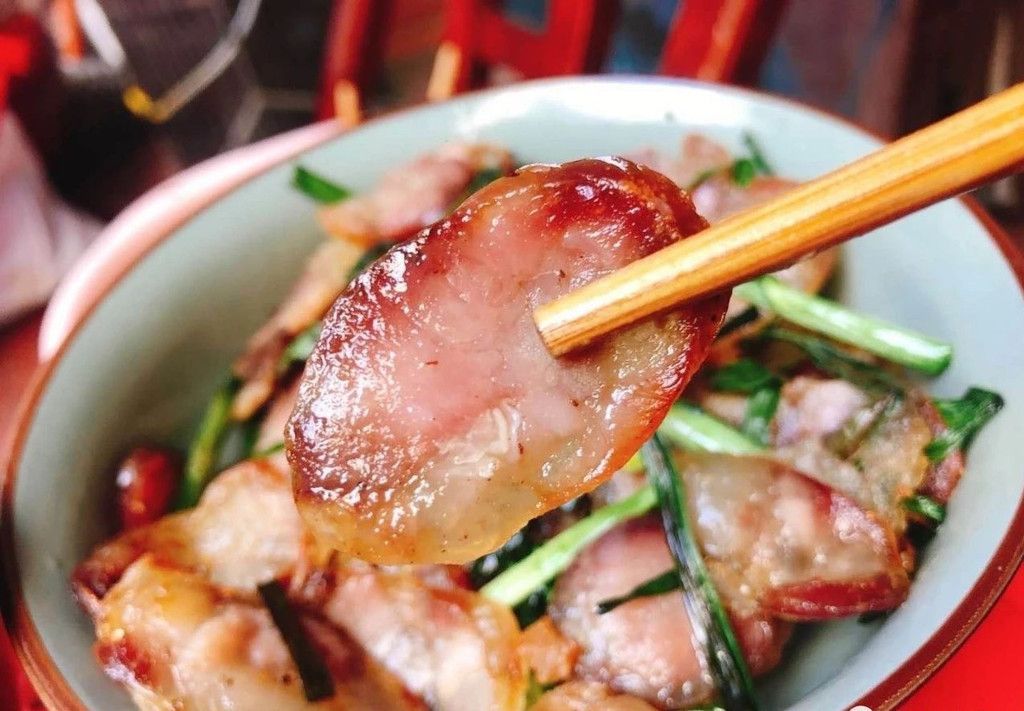 湖南美食之旅，特色小吃大揭秘