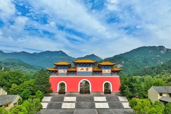 信阳灵山一日游，文化与休闲的完美结合